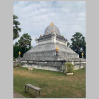 Laos, Wat Wisunalat, photo Bandongzki Travels, tripadvisor.jpg